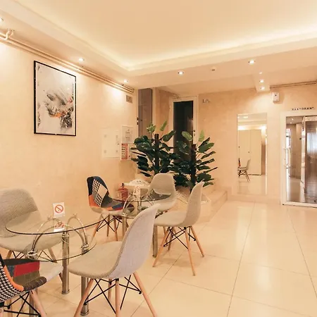 Hotel Dijana